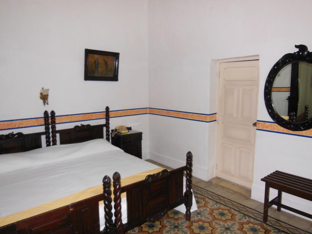 Hotel Posada Toledo & Galeria Mérida Exterior foto